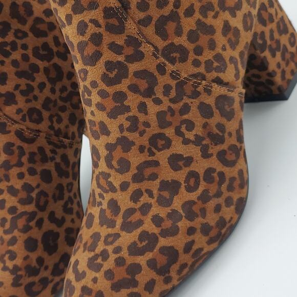 Ann Taylor Loft Leopard Animal Print Block Ankle Boot Side Zip Bootie Shoe 7.5W - Picture 3 of 8